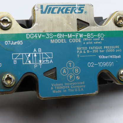 Vickers DG4V-3S-6N-M-FW-B5-60 4/2 Position Solenoid Valve 120V Coil