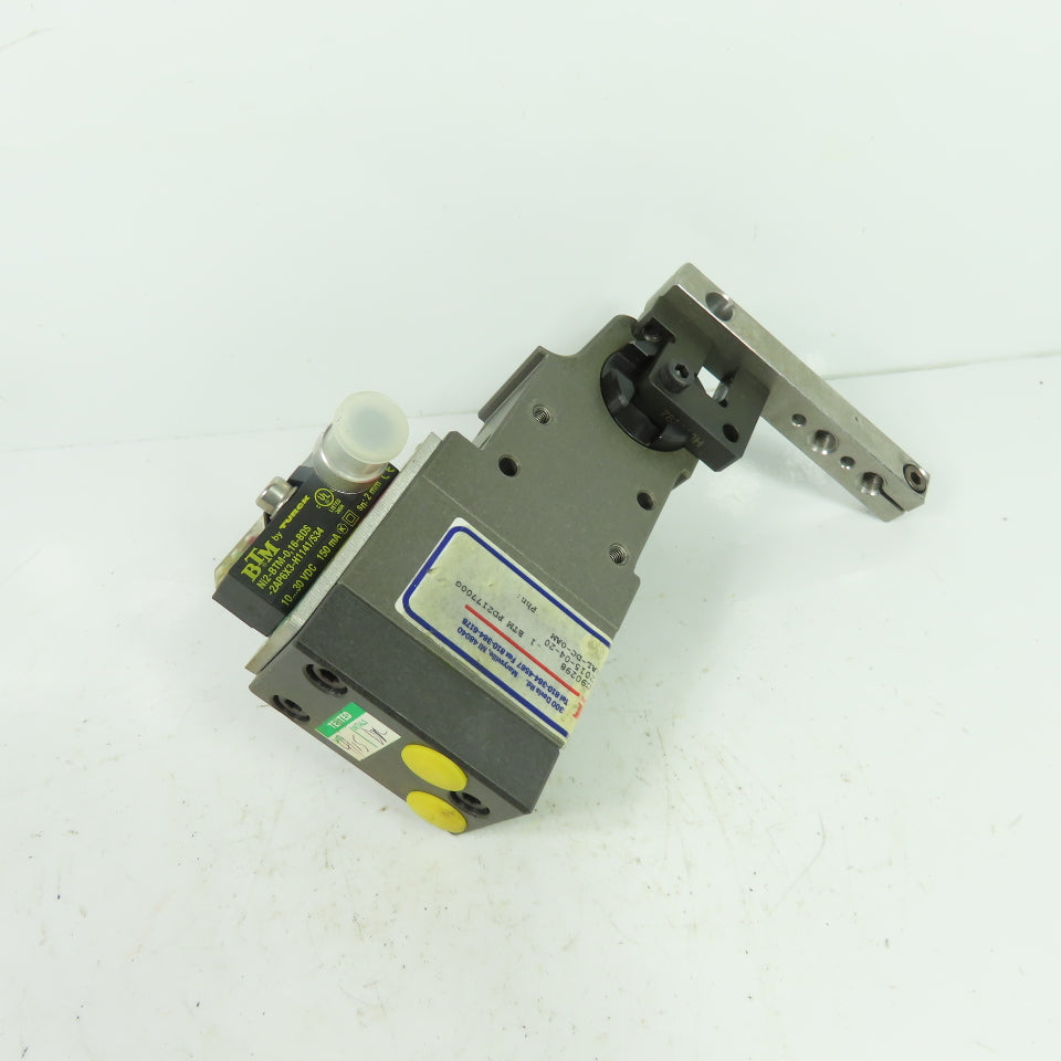 BTM Corporation TPC32-N-120-90AL-DC-OAM 3-Point Pneumatic Power Clamp