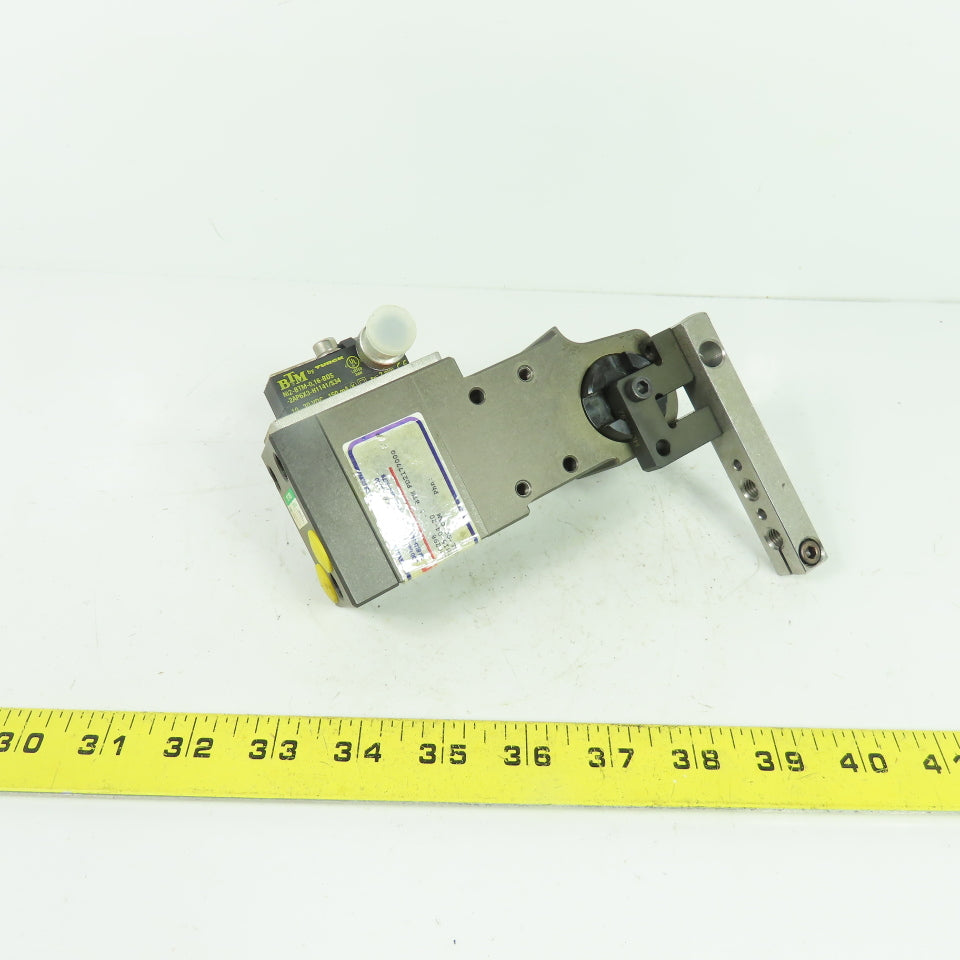 BTM Corporation TPC32-N-120-90AL-DC-OAM 3-Point Pneumatic Power Clamp