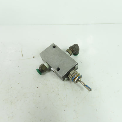 Mead LTV-35 LTV Series Pneumatic Toggle Valve 5-Way 2-Pos 1/8" NPT