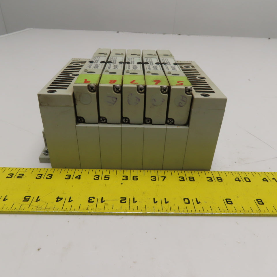 Numatics 051BB5Z2MN00061 5-Station Pneumatic Solenoid Valve Manifold Bank 120PSI