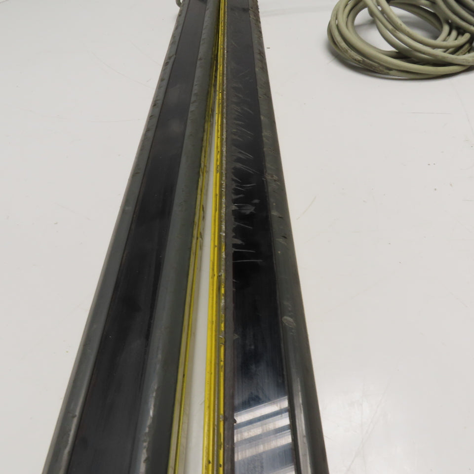 Leuze electronic CPR30-900/T3 CPT30-900/T3 COMPACTplus Safety Light Curtain Set
