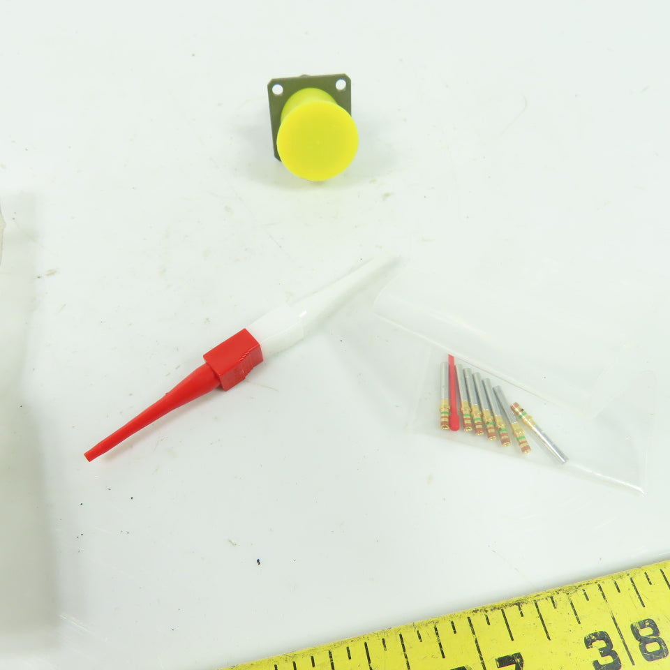 Aero-Electric MS3470W10-6S Circular Wall Mount Receptacle Connector 6-Socket