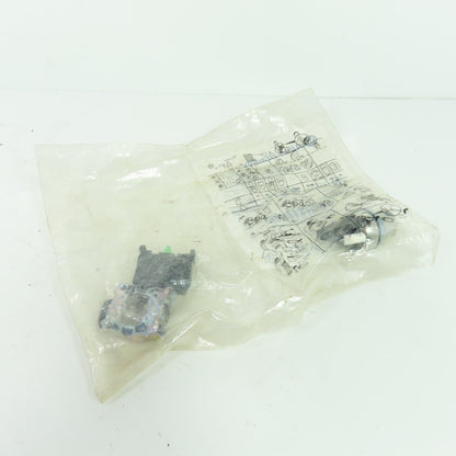 Allen-Bradley 800FM-SM22MX11 2-Position Maintained Selector Switch