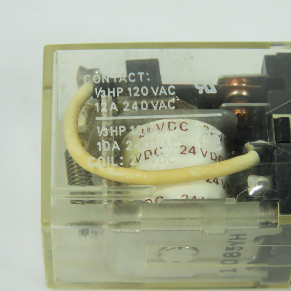 Omron LY2-DC24 LY2 General Purpose Relays 8-Pin DPDT 24VDC Lot of 12