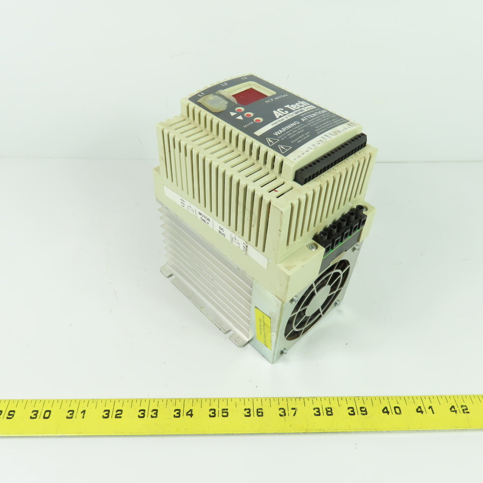 Lenze SF450 5HP 3.70kW Variable Frequency Drive 400/480V 3Ph