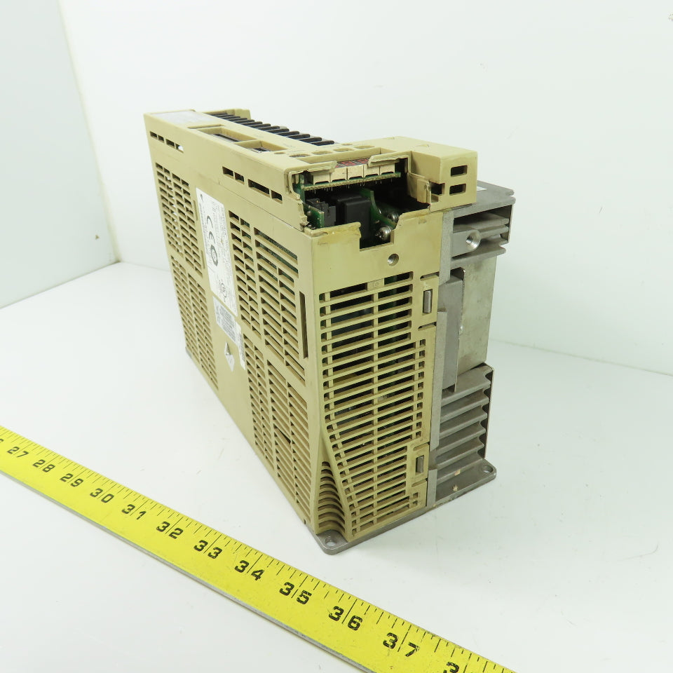 Yaskawa SGDM-30ADA 3kW 200-230V 3Ph Servo Drive (See Photos)