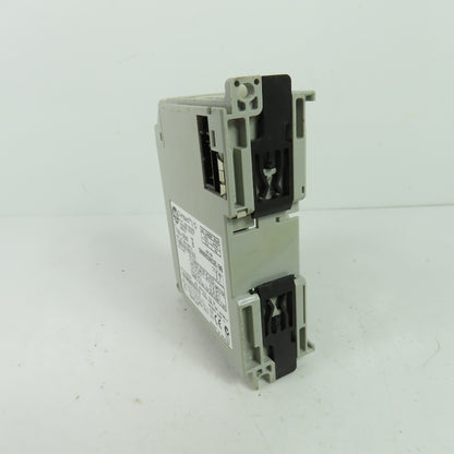 Allen-Bradley 1769-OB16 16-Point 24VDC Sourcing Output Module Ser B F/W Rev 3.1