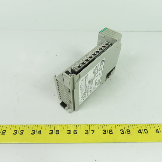 Allen-Bradley 1769-OB16 6 PT 24VDC Sourcing Output Module Ser B F/W Rev 3.1