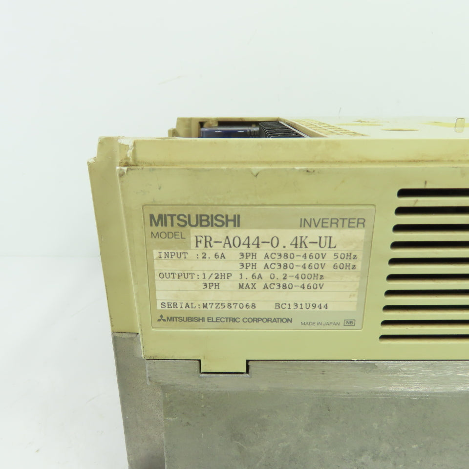 Mitsubishi FR-A044-0.4K-UL 1/2HP Inverter Drive 380-460V 3PH 50/60Hz