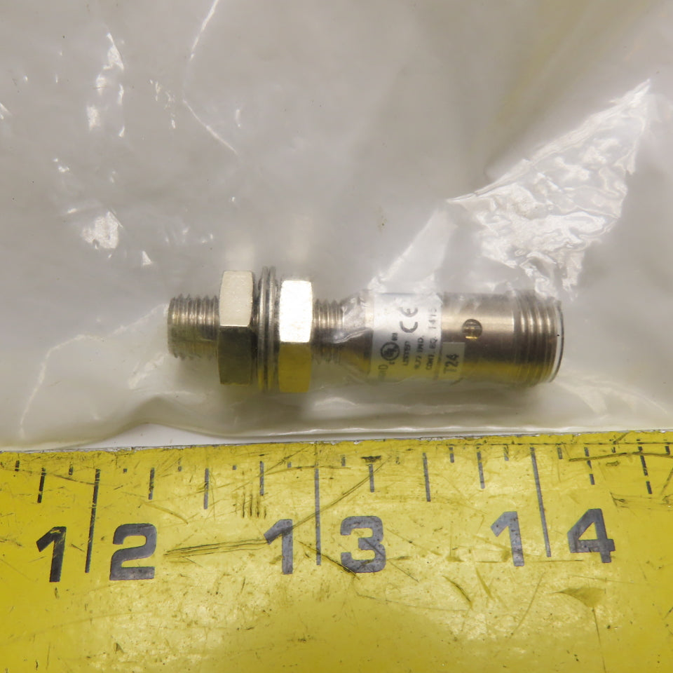 Allen-Bradley 872C-DH2NN8-D4 Inductive Proximity Sensor 10-30VDC