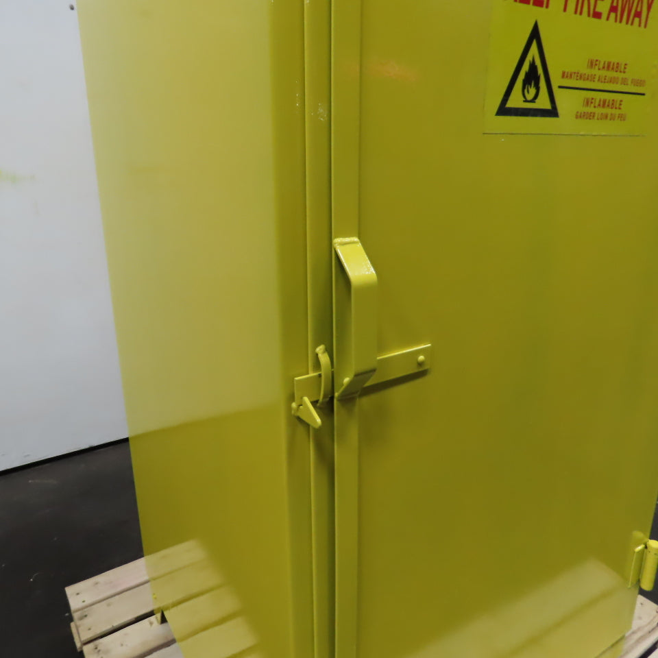 Wilray 55 Gal Flammable Liquid Vertical Single Drum Storage Cabinet 28"x28"x59"