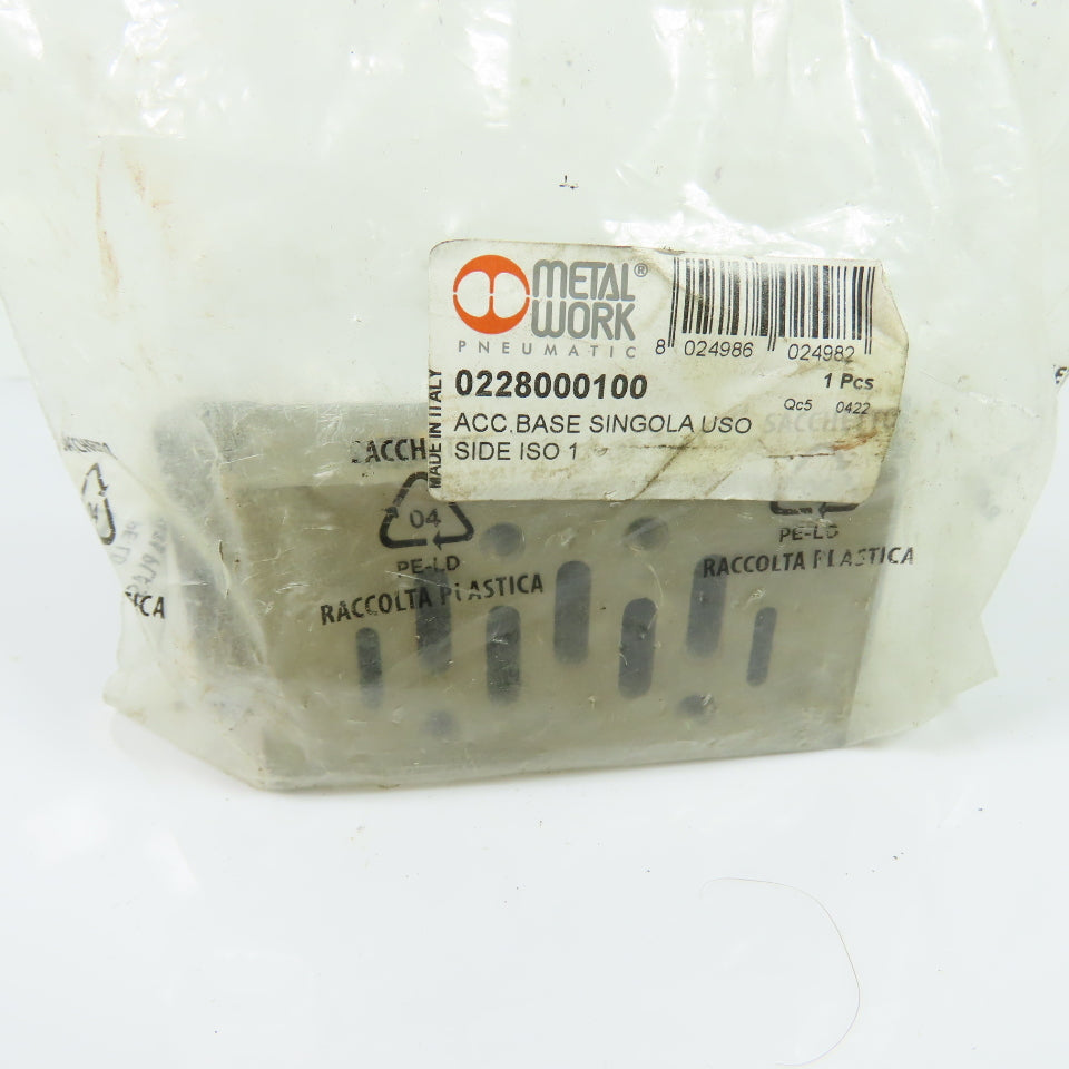 Metal Work 0228000100 Single Sub-Base for ISO 1 Pneumatic Valves Side Ports