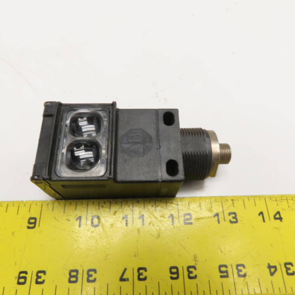 Allen-Bradley 42GDU-9000-QD Photoswitch Retroreflective Sensor 10-30VDC QD