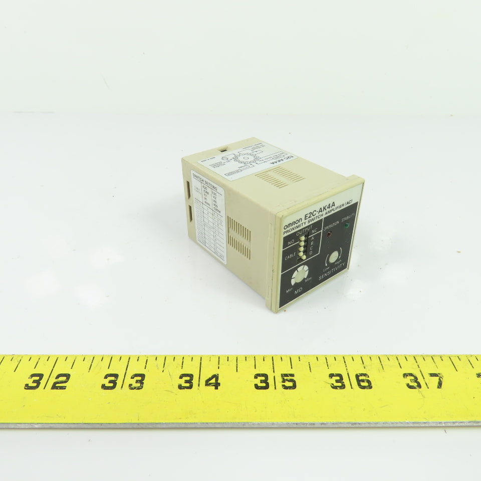 Omron E2C-AK4A Proximity Switch Amplifier AC 100-240V 11-Pin Plug-In