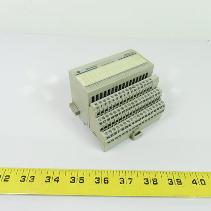 Allen-Bradley 1794-IB32 24VDC 32-Point Sink Input Module Ser A W/ 1794-TB32 Base