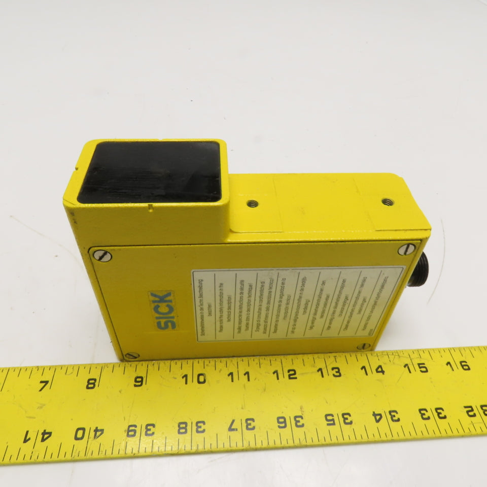 SICK 7023599 WSU 26/2-131A01 24VDC 0.5-18m Photoelectric Safety Sensor IP67