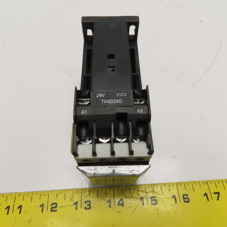 Dayton TX4D2BD 6ECE4 9A 4-Pole IEC Contactor 24VDC