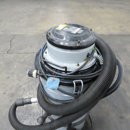 Nilfisk 118 CFM 118 Industrial Wet Dry Vacuum Cleaner 1Ph 120V 7.5A