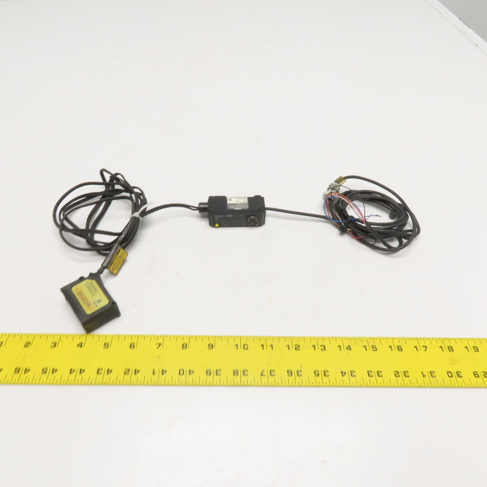 Keyence GV-21P CMOS Digital Laser Sensor Amplifier 10-30VDC PNP