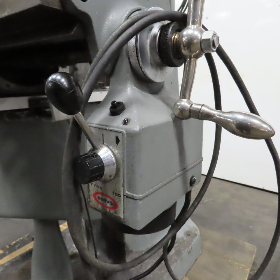 Bridgeport 1-1/2HP Vertical Milling Machine 3Ph 230/460V 1730 RPM W/ Powerfeed