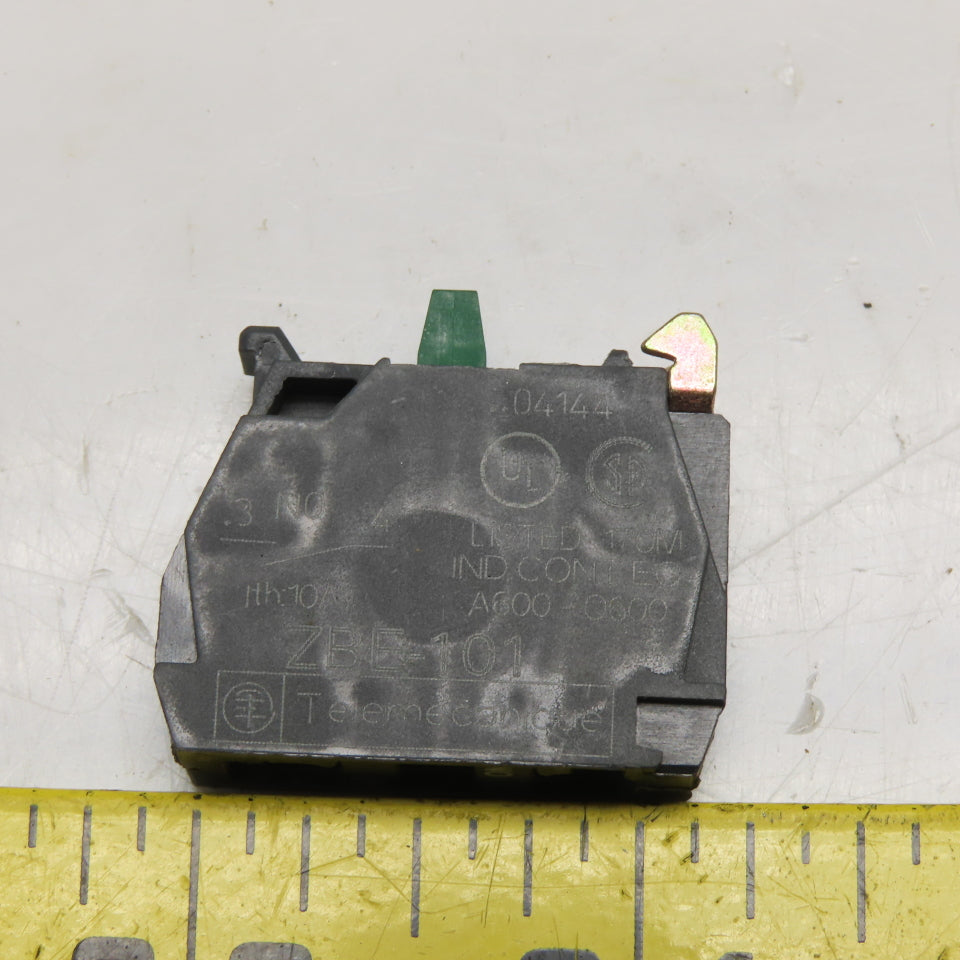 Telemecanique 35563 ZBE101 Contact Blocks 1 NO A600-Q600 Lot of 14