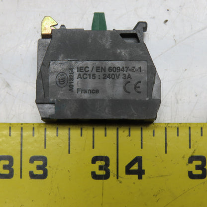 Telemecanique 35563 ZBE101 Contact Blocks 1 NO A600-Q600 Lot of 14