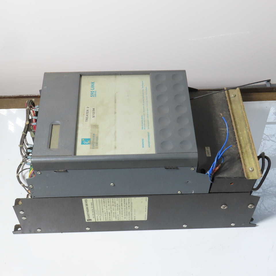 Eurotherm 955L-8R22 590 DRV DC Drive 34A 20HP Out + 590LDC/00/000 Missing Parts