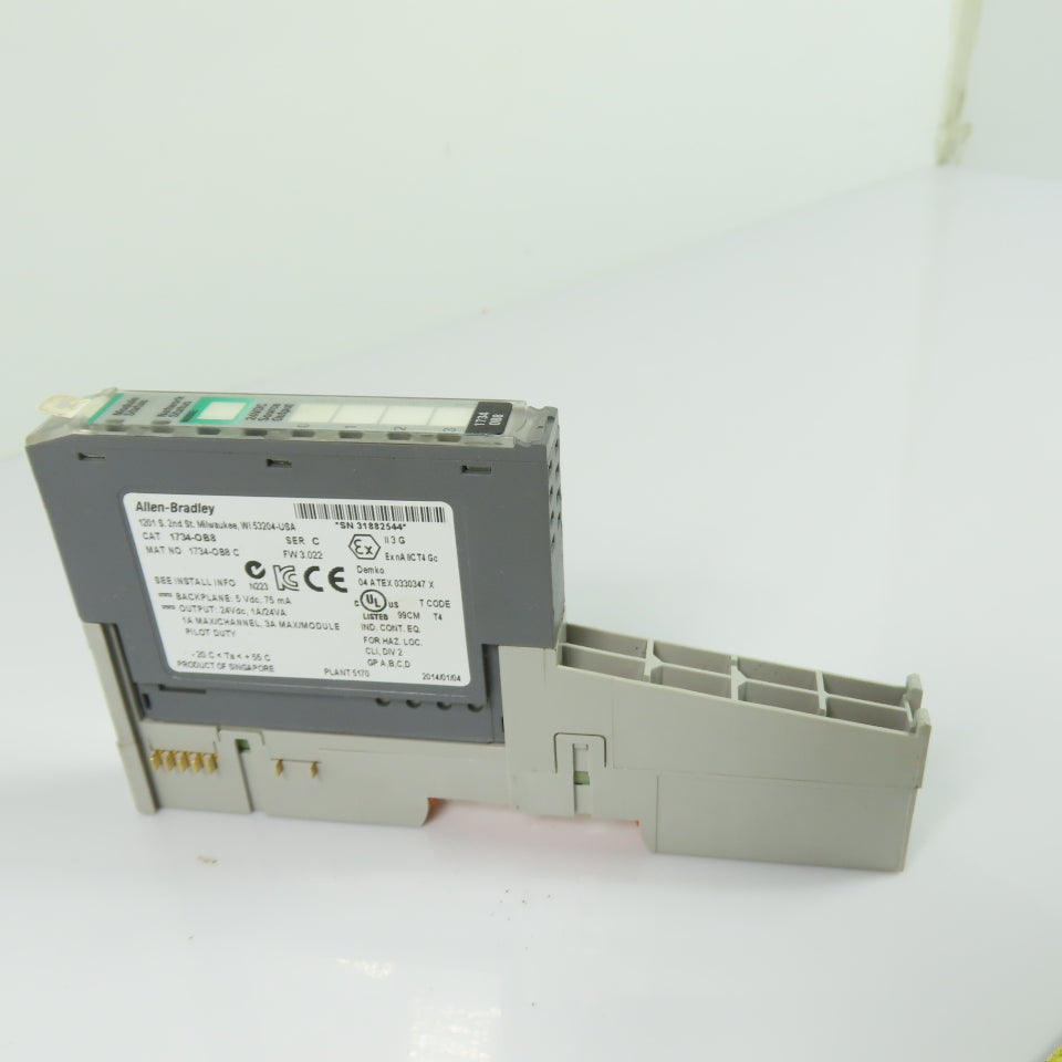 Allen-Bradley 1734-OB8 Point I/O 8-Channel Output Module Ser C W/ 1734-MB Base