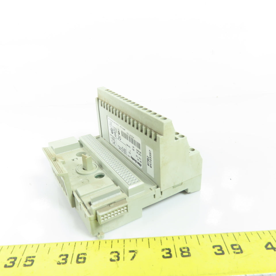Allen-Bradley 1794-TB3 FLEX I/O Terminal Base 31.2V DC/AC Ser A Rev A01