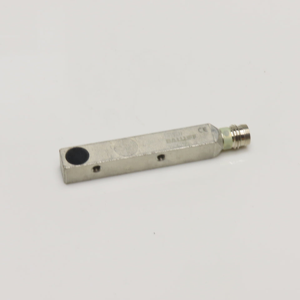 Balluff BES Q08ZC-PSC30B-S49G BES01U4 Inductive Proximity Sensor 10-30VDC 3mm Sn
