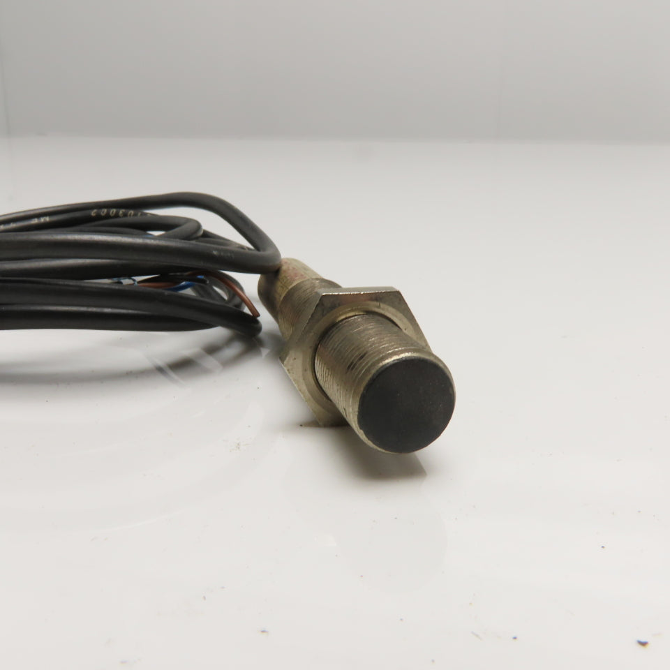Allen-Bradley 871C-J2A12-15A Inductive Proximity Sensor 2mm Sensing Distance