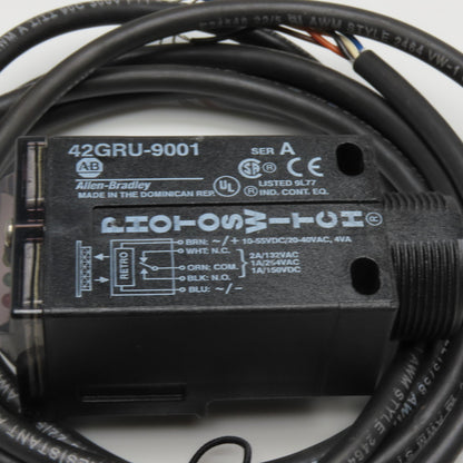 Allen-Bradley 42GRU-9001 Polarized Retroreflective Photoswitch 10-55VDC 20-40VAC