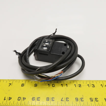 Allen-Bradley 42GRU-9001 Polarized Retroreflective Photoswitch 10-55VDC 20-40VAC