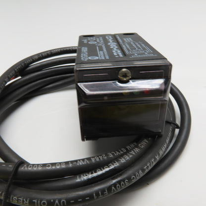 Allen-Bradley 42GRU-9001 Polarized Retroreflective Photoswitch 10-55VDC 20-40VAC