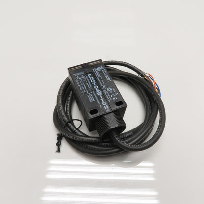 Allen-Bradley 42GRU-9001 Polarized Retroreflective Photoswitch 10-55VDC 20-40VAC