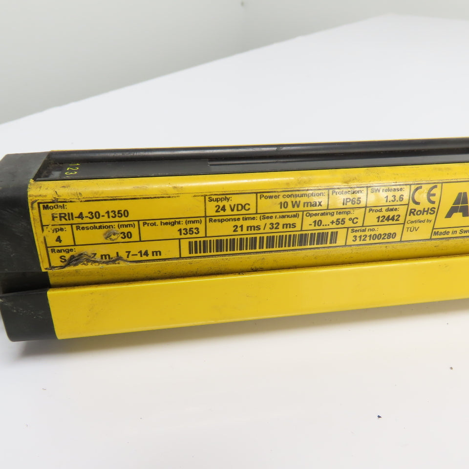ABB FRII-4-30-1350 Safety Light Curtain 24VDC 30mm Resolution 1353mm Height