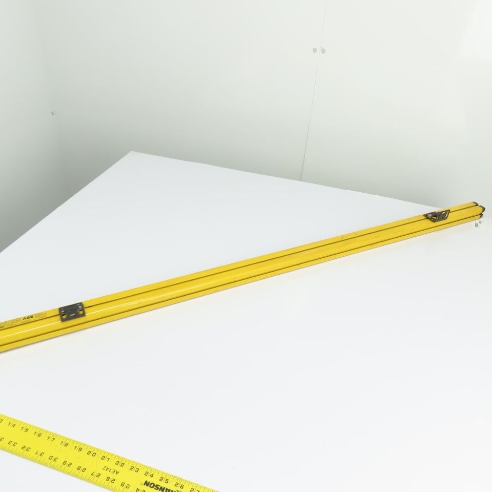 ABB FRII-4-30-1350 Safety Light Curtain 24VDC 30mm Resolution 1353mm Height