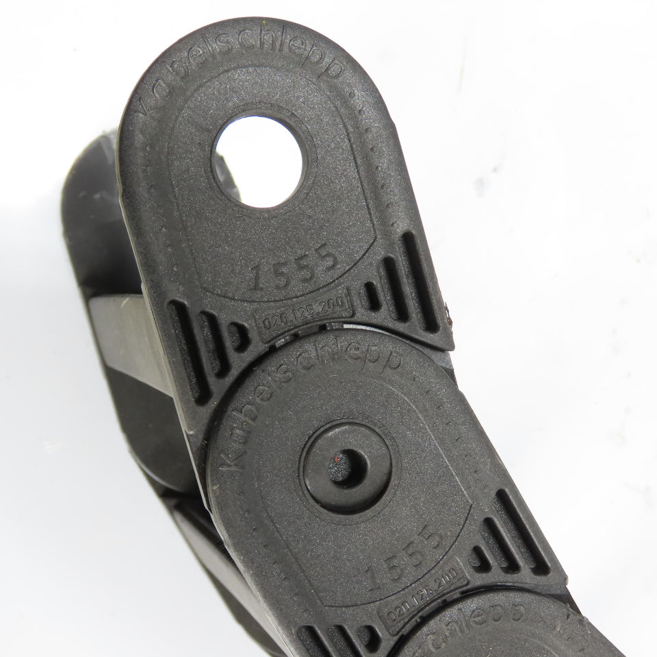 Kabelschlepp 1555 020.125.200 5" x 1-1/2" ID Cable Carrier Drag Chain 45" Long