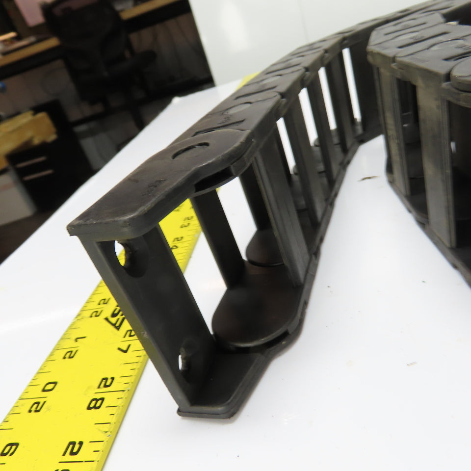 Igus 200.05.055 2-1/4" x 1" Cable Carrier Drag Chain 57" Long