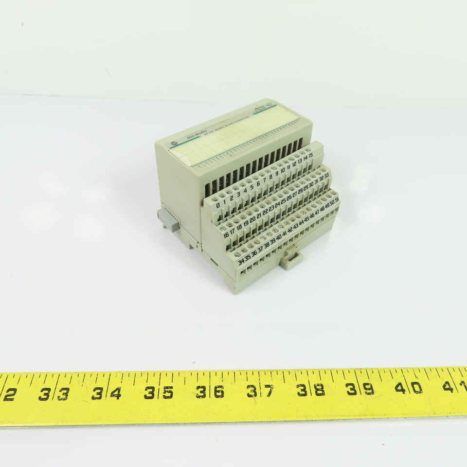 Allen-Bradley 1794-OB32P Flex I/O 32-Point 24VDC Output Module W/1794-TB32 Base