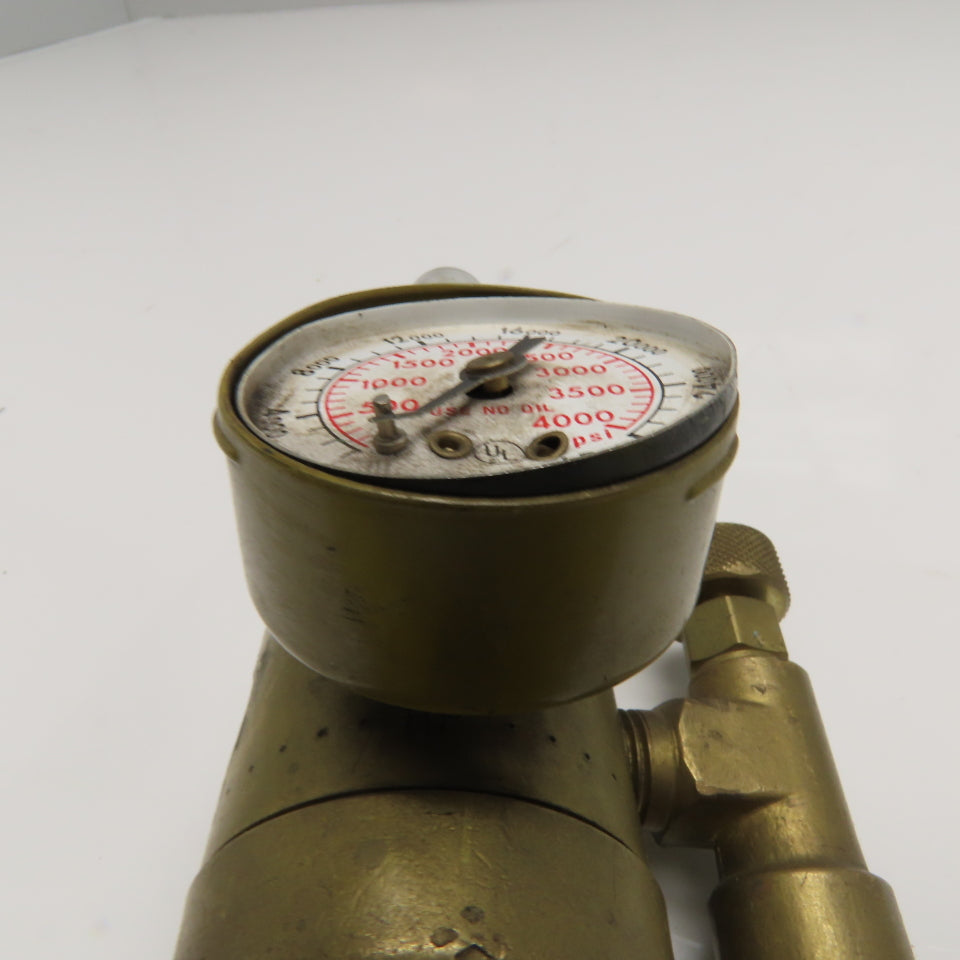 AGA 355-2 AGA Model 355-2 Brass Flowmeter Regulator 3000 psig CGA E-4