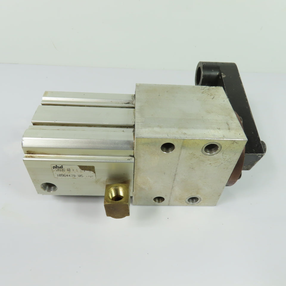 PHD CRS3U 40 X 1 1/4 1-1/4" Stroke Pneumatic Swing Clamp 90°