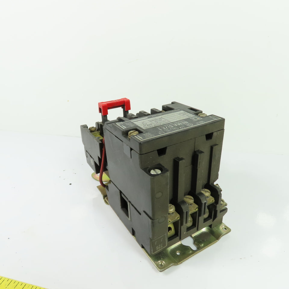 Square D 8536 SCO 3 NEMA Size 1 Magnetic Motor Starter 3Ph 120V Coil