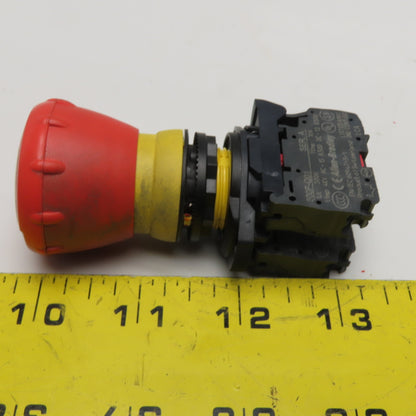 Allen-Bradley 800F-Q01 Emergency Stop E-Stop Push Button Assembly 300V 10A