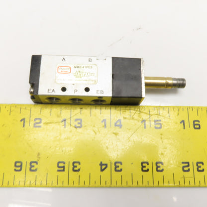 Clippard MME-41PES Minimatic 4-Way Pneumatic Control Valve 1/8" NPT