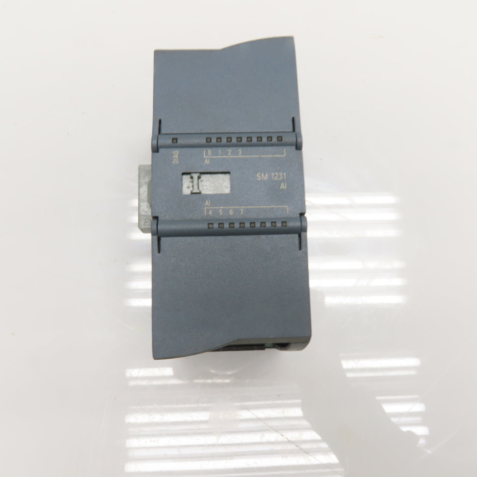 Siemens 6ES7 231-4HF32-0XB0 SIMATIC 8-Channel Analog Input Module