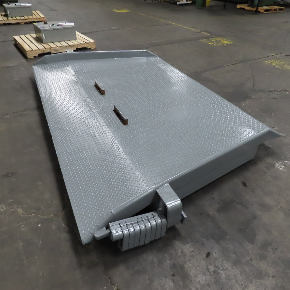 Genquip 15,000Lbs. Freight Railcar Dock Plate Ramp 114" x 70" Deep