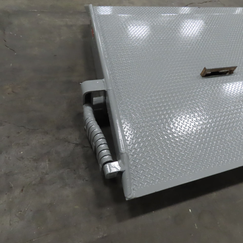 Genquip 105T9240A70 40,000Lbs. Freight Railcar Dock Plate Ramp 102" x 70" Deep