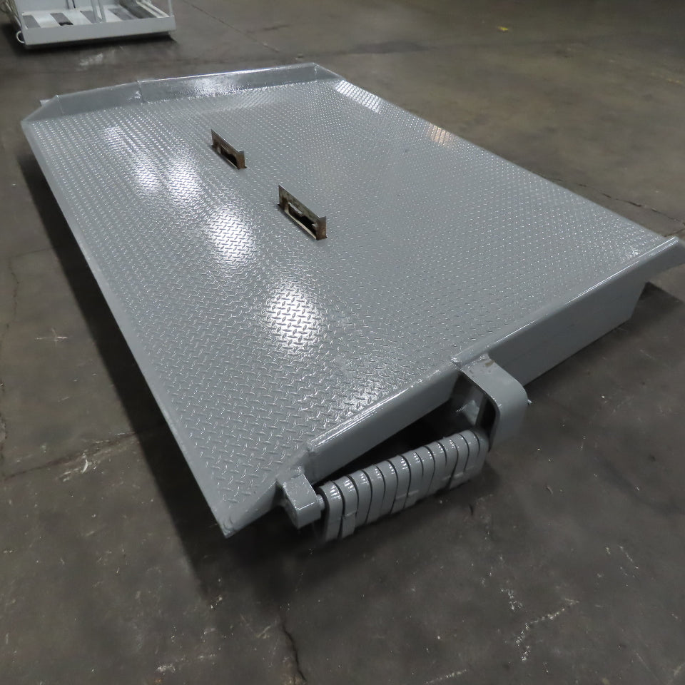 Genquip 105T9240A70 40,000Lbs. Freight Railcar Dock Plate Ramp 102" x 70" Deep